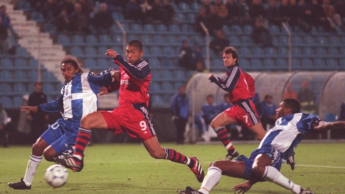1999/00: Im Champions-League-Viertelfinale wartete der FC Porto. Zuerst mussten die Bayern auswärts ran, mit einem 1:1 ging es ins Rückspiel