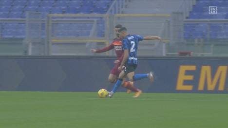 Im Topspiel der Serie A trennen sich die Roma und Inter unentschieden. Ex-BVB-Star Achraf Hakimi markiert mit einem Traumtor die zwischenzeitliche Führung der Nerazzurri.