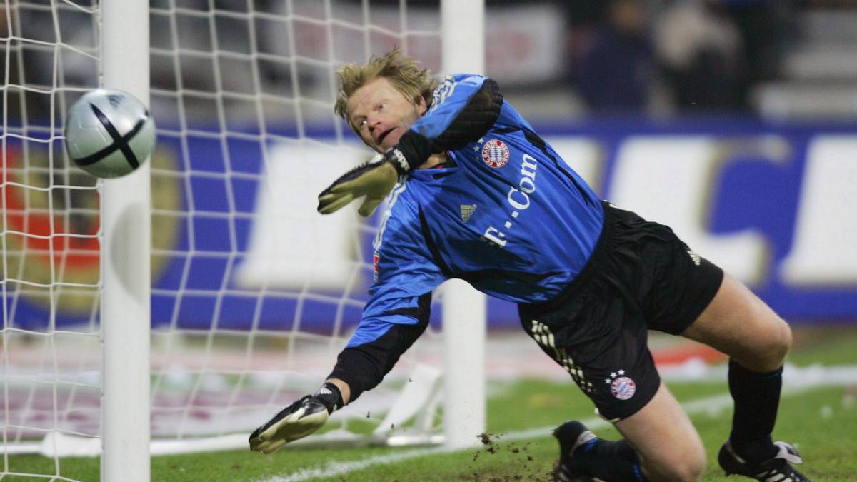 PLATZ 1: Oliver Kahn (Karlsruher SC, FC Bayern München) - 310 Siege (557 Spiele)