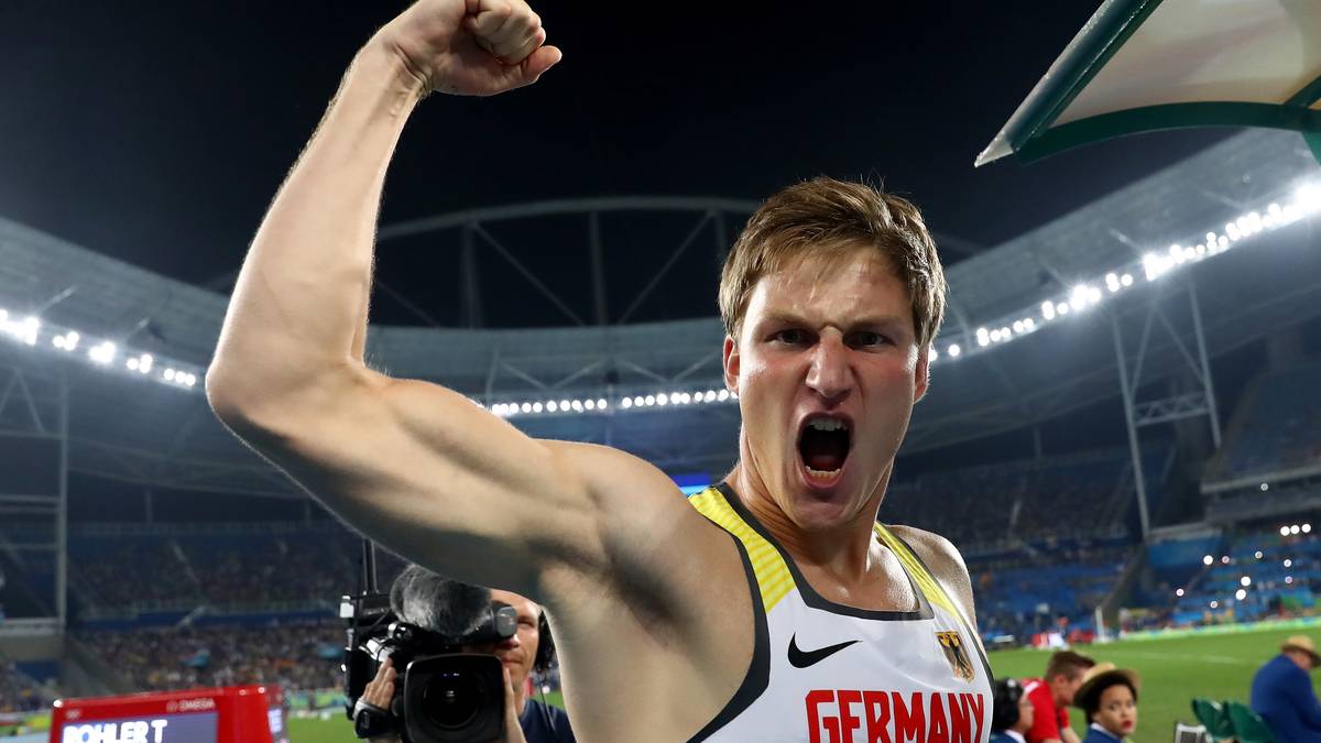 Bei der EM 2016 belegte Thomas Röhler nur Rang fünf, die Quali für das olympische Finale in Rio verlief ebenso holprig. Doch mit einem Traumwurf über 90 Meter katapultierte sich Thomas Röhler auf Rang eins und sicherte Deutschland das erste Speerwurf-Gold seit 44 Jahren