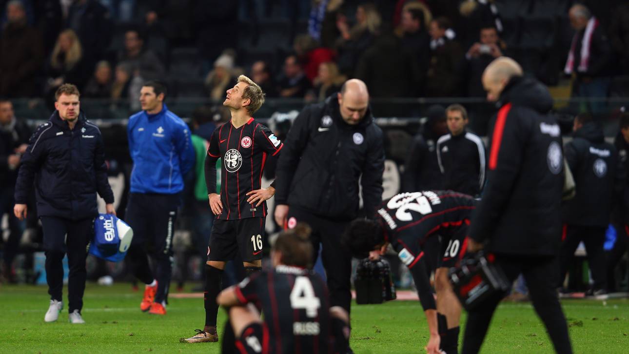 Eintracht am Boden zerstört