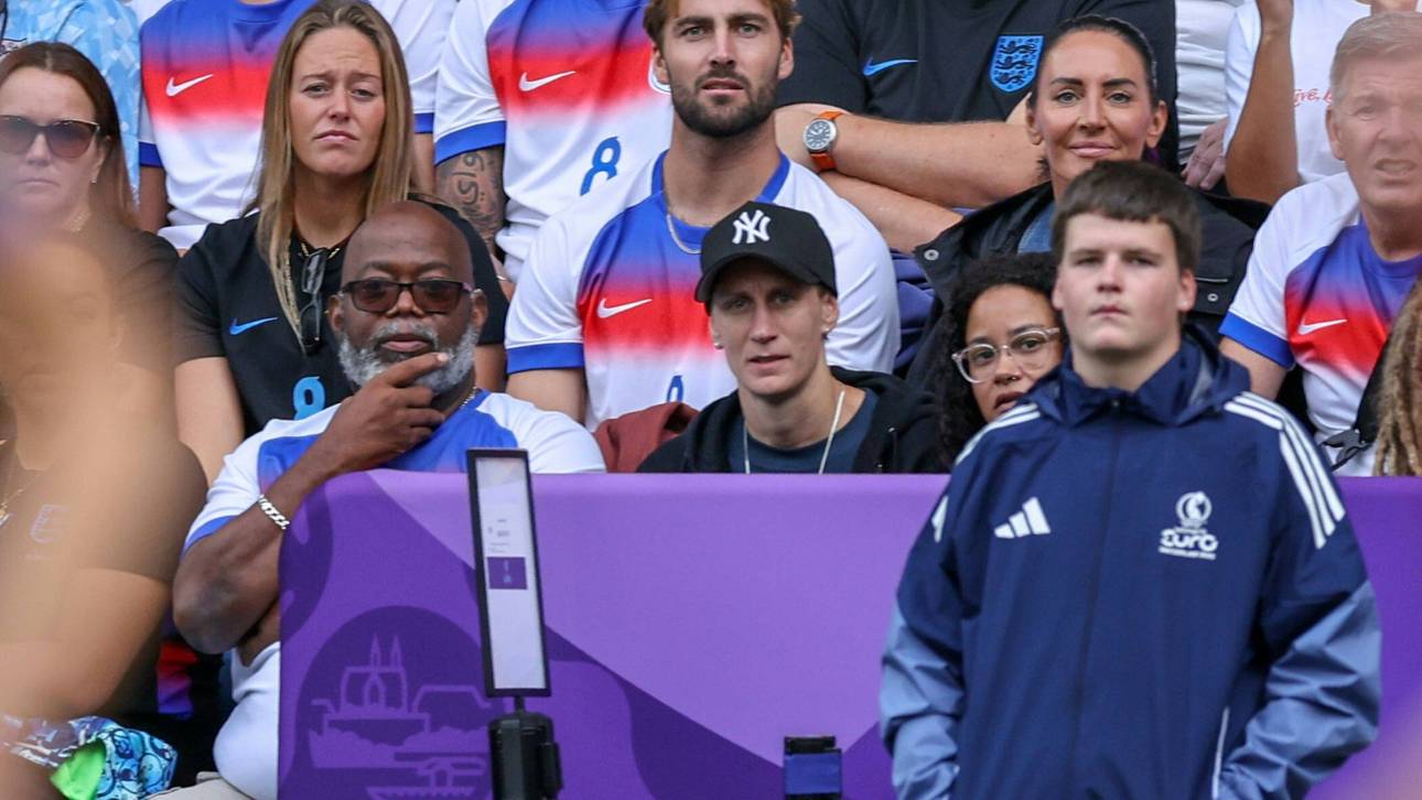 „Kann stolz sein“: Berger freut sich mit Partnerin Carter