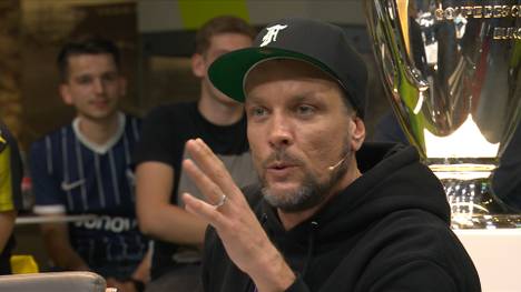 Basti Red wettert im Fantalk gegen RB Leipzig und löst damit eine hitzige Debatte aus. Vor allem SPORT1-Moderator Hartwig Thöne schlägt sich auf die Seite der Leipziger.