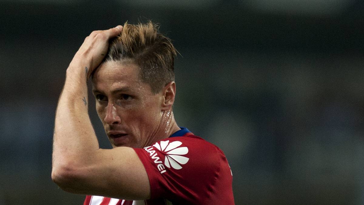 FERNANDO TORRES (Atletico Madrid): Auch nach der Rückkehr zu seinem Stammverein ist der Welt- und Europameister nur noch ein Schatten seiner selbst. Dennoch ist er begehrt, vor allem in China, aber auch der FC Barcelona soll offenbar über den Stürmer nachdenken. SPORT1-Prognose: Bei Atletico Madrid hat der 31-Jährige keine Zukunft mehr