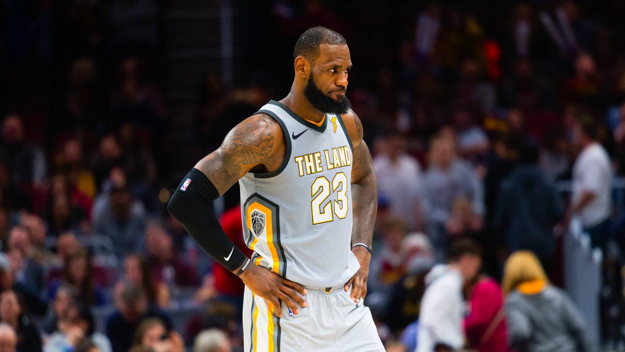 LeBron versinkt im Dreierregen