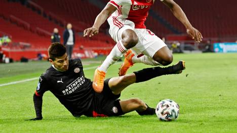 Ajax Amsterdam und PSV Eindhoven trennen sich 2:2