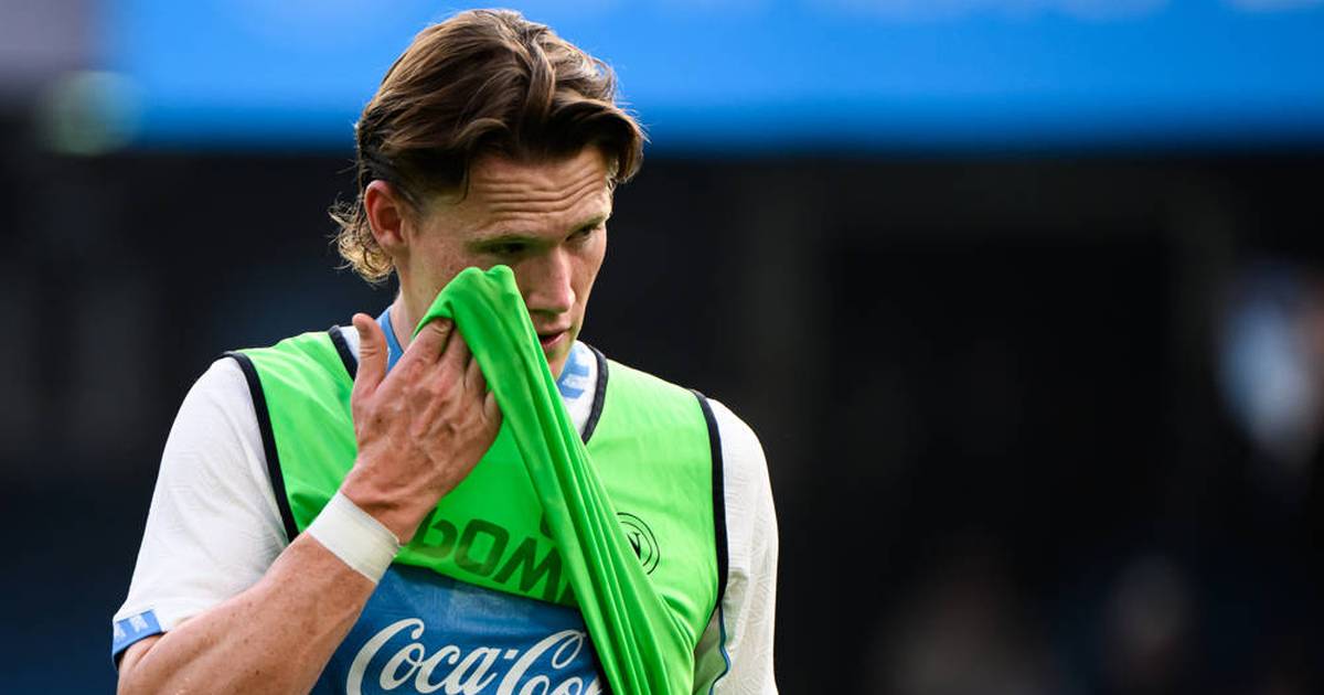 Heart surgery for Napoli star