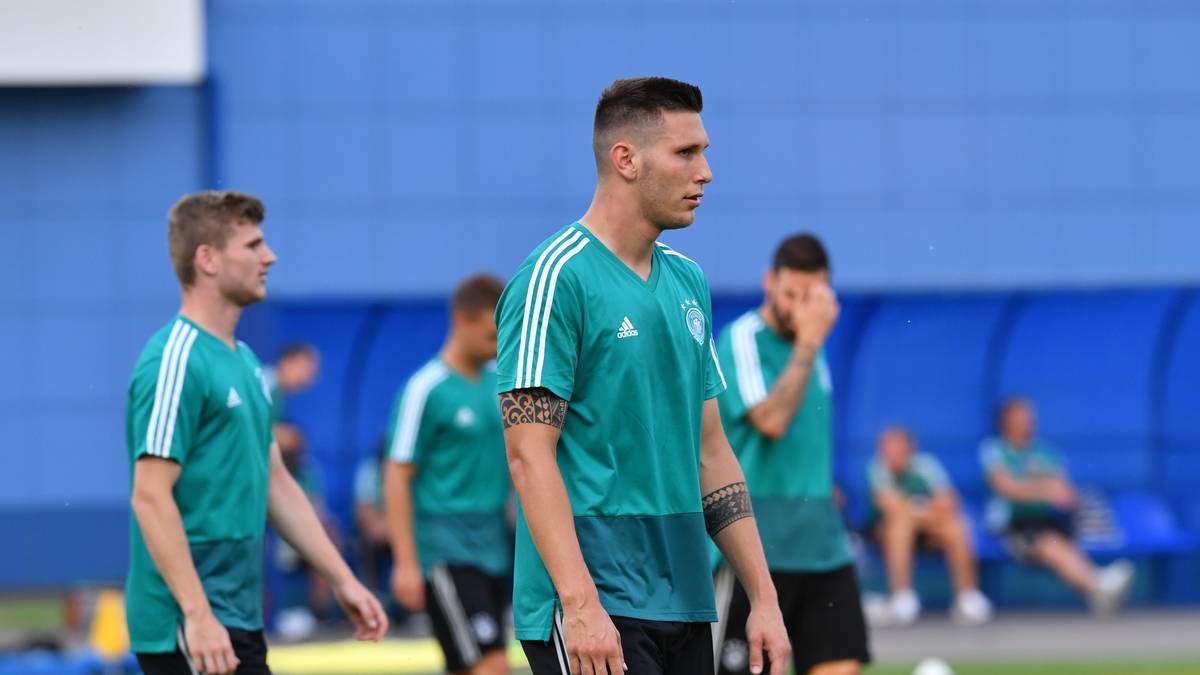 NIKLAS SÜLE vs. HYUN-SOO JANG: Süle könnte neben Hummels auflaufen, weil er der halbrechte Innenverteidiger-Backup des gesperrten Jerome Boateng ist. Es wäre sein WM-Debüt. Der Bayern-Profi ist schnell und zweikampfstark, würde Boateng gut vertreten