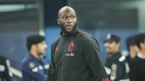 Mitfavorit Belgien muss zum Auftakt der Fußball-Weltmeisterschaft in Katar auf Topangreifer Romelu Lukaku verzichten.