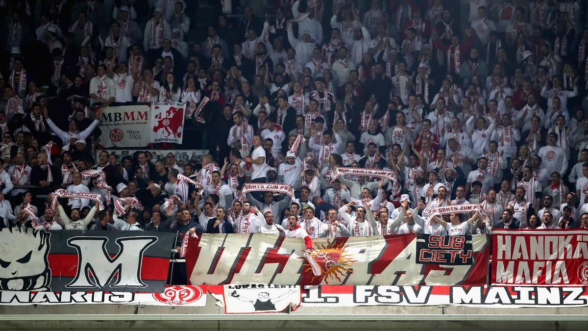 Erwartungsvoll hatten 1200 Fans des FSV Mainz 05 die Reise nach Belgien angetreten. Das Rückspiel in der UEFA Europa League beim RSC Anderlecht werden die Mainzer Anhängern wohl nie vergessen, denn ihr Team erlebt ein Debakel