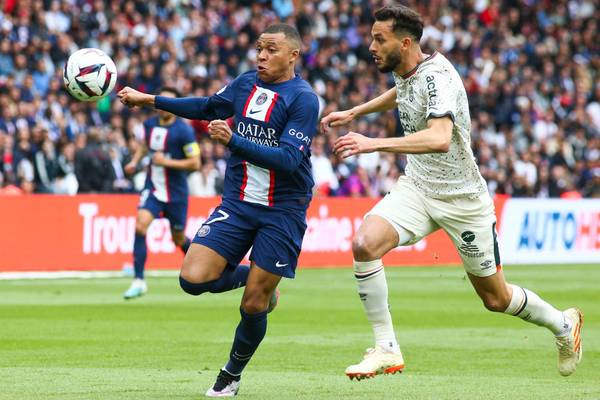 Völlig absurdes Tor-Geschenk! Aber PSG blamiert sich trotzdem