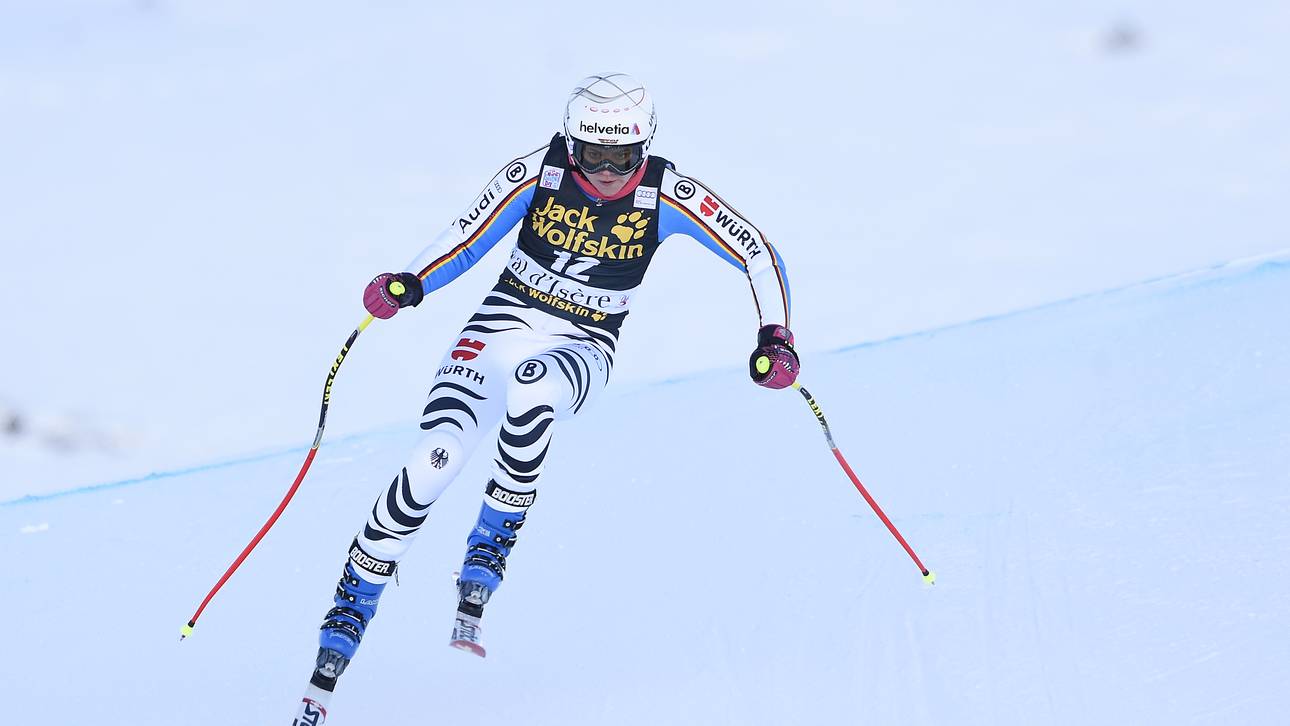 Rebensburg glänzt im ersten Training