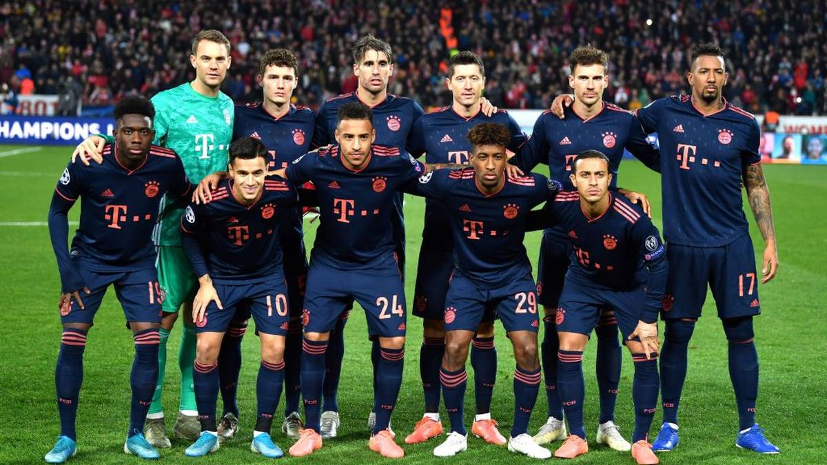 Der FC Bayern fährt bei Roter Stern Belgrad einen 6:0-Kantersieg ein und sich damit den Gruppensieg. Robert Lewandowksi besticht mit einem Viererpack - die SPORT1-Einzelkritik