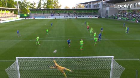 Der VfL Wolfsburg feiert im Champions-League-Rennen einen wichtigen Last-Minute-Sieg gegen die TSG Hoffenheim. Die goldene Torschützin ist Nationalspielerin Jule Brand.