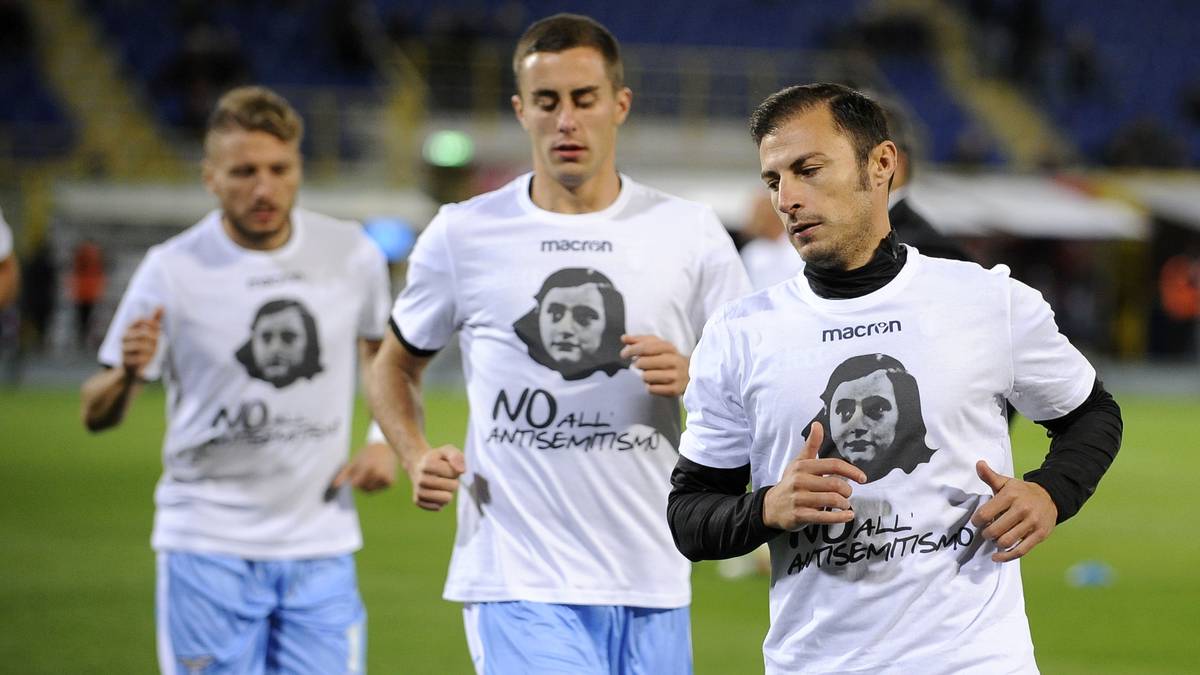 Serie A Lazio Rom Setzt Zeichen Gegen Antisemitische Fans