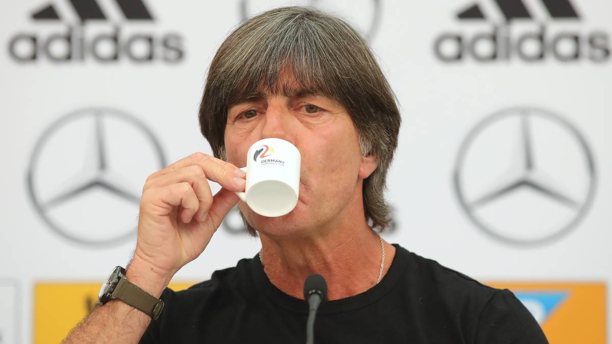 Nach der WM 2006 wurde Löw vom Co-Trainer zum Bundestrainer befördert. Unter Löws Regie gab es in 198 Länderspielen seit August 2006 124 Siege, 40 Unentschieden und 34 Niederlagen