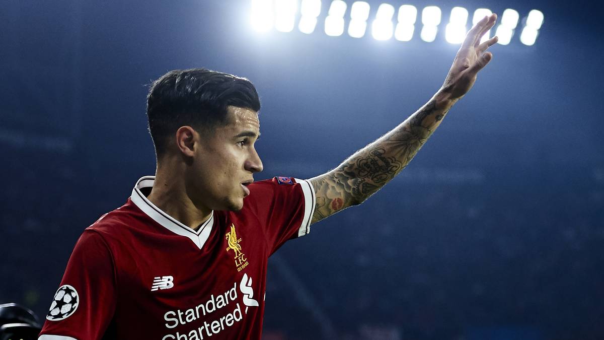 PLATZ 5 - PHILIPPE COUTINHO, 120 MILLIONEN EURO ABLÖSE: Monatelang ging es hin und her, am Ende aber bekamen der Brasilianer und der FC Barcelona ihren Willen. Liverpool ließ Coutinho für rund 120 Millionen Euro zu Barca ziehen