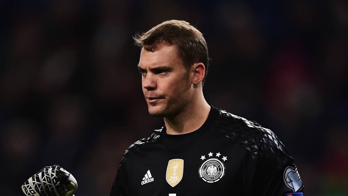 MANUEL NEUER: Der Kapitän verlebte einen sehr geruhsamen Abend. Oft stand er weit vor seinem Tor am Mittelkreis und machte bei nur zehn Grad Aufwärmübungen. In der 63. Minute war er bei Dockals Schuss hellwach und riss mit einer Blitzreaktion die Arme hoch. SPORT1-Note: 2,5