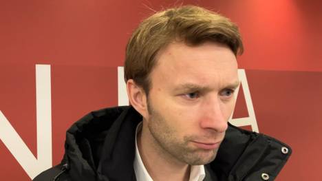 Simon Rolfes hat nach dem verlorenen Hinspiel in der Champions League gegen den FC Bayern München deutliche Worte gegenüber seiner eigenen Mannschaft gefuden.