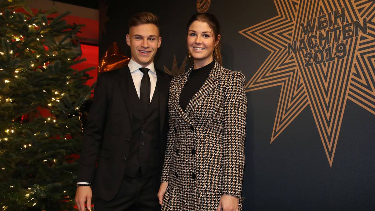 Joshua Kimmich und seine Freundin Lina Meyer sind ebenfalls ein schickes Paar. Nach der Niederlage in Gladbach konnte er seinen Frust nicht verbergen: "Das ärgert mich unendlich. Ich könnte durchdrehen". Mittlerweile kann Kimmich wieder lächeln