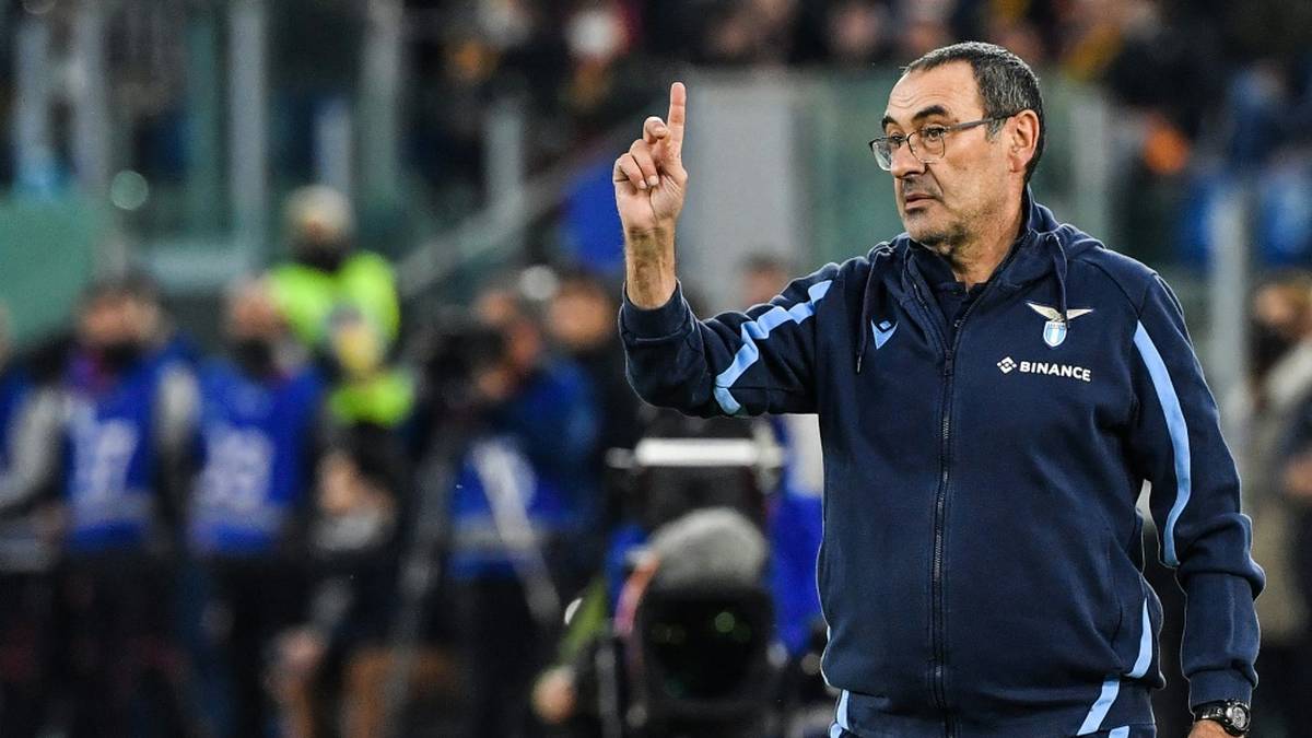 Sarri bleibt Lazio treu