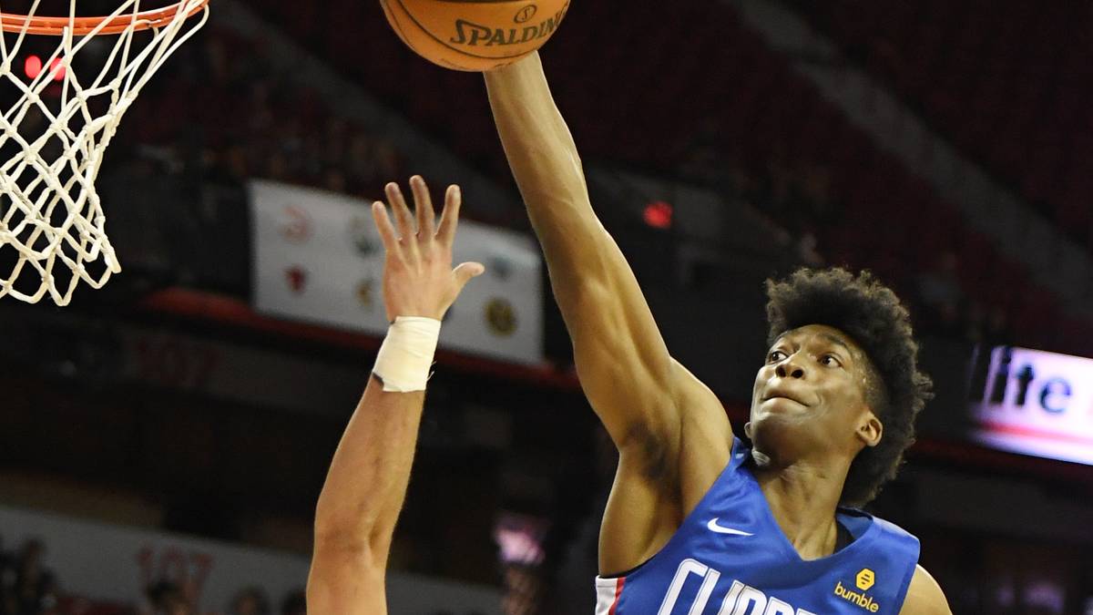 TERANCE MANN: Der Zweitrundenpick kämpft um einen Platz im Kader. In der Summer League zeigte der Forward als Rebounder sein Potenzial. 11,4 Punkte und 6,5 Rebounds legte er am College bei Florida State auf