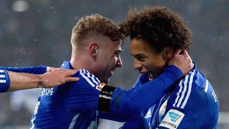 Leroy Sane (r.) traf bei Schalkes Sieg zum Endstand