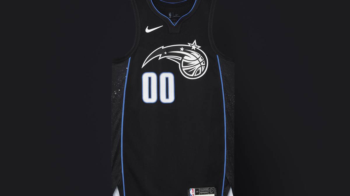 Dieses Logo glänzt im Chrom- und Metallic-Look