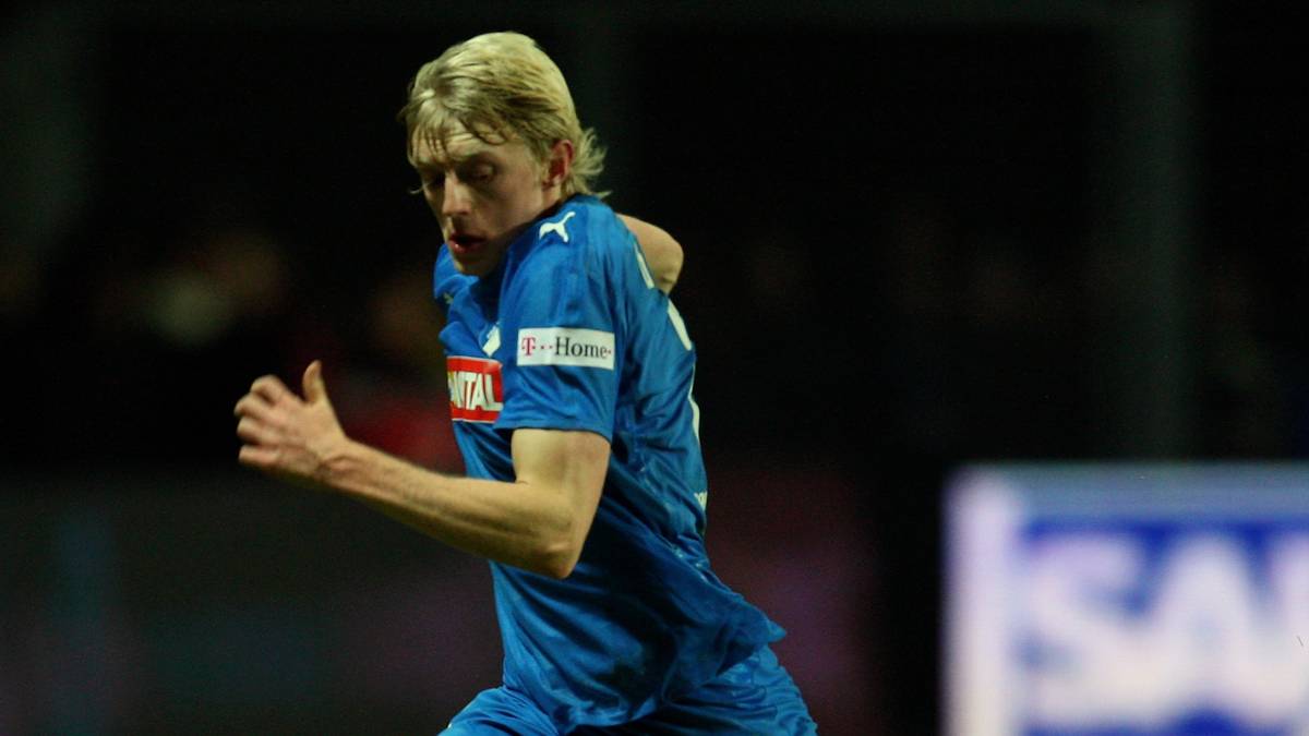 ANDREAS BECK: Der Rechtsverteidiger war hinter Weis und Ba der am häufigsten eingesetzte Hoffenheimer und der erste Hoffenheimer Nationalspieler - auch in den Jahren darauf blieb er im Hoffenheimer Auf und Ab eine Konstante, blieb dem Klub bis 2015 treu