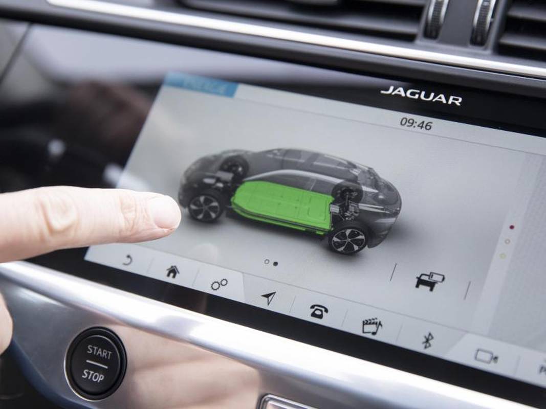 E Autos Die Richtigen Versicherungen Fur Renault Zoe Bmw I3 Kia Soul Und Co