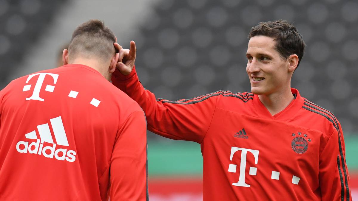 Der FC Schalke soll Interesse an einem Leihgeschäft angemeldet haben, auch der VfB Stuttgart wird immer wieder gehandelt. Allerdings steht bislang Rudys Aussage, zunächst unter Kovac seine Chancen suchen zu wollen