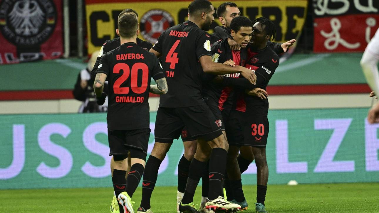 Titel-Traum lebt: Bayer schlägt Stuttgart im Pokal-Kracher