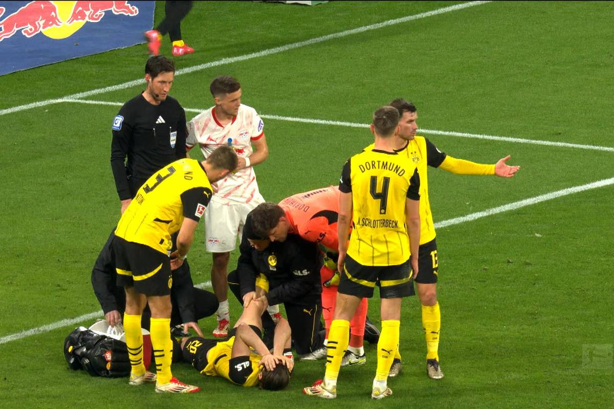 Marcel Sabitzer verletzt sich im Spiel des BVB bei RB Leipzig nach einem unglücklichen Zusammenprall. Nun hat Borussia Dortmund Gewissheit, wie lange der Österreicher ausfallen wird.