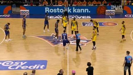 Spiel Highlights zu ROSTOCK SEAWOLVES - MHP RIESEN Ludwigsburg (1)