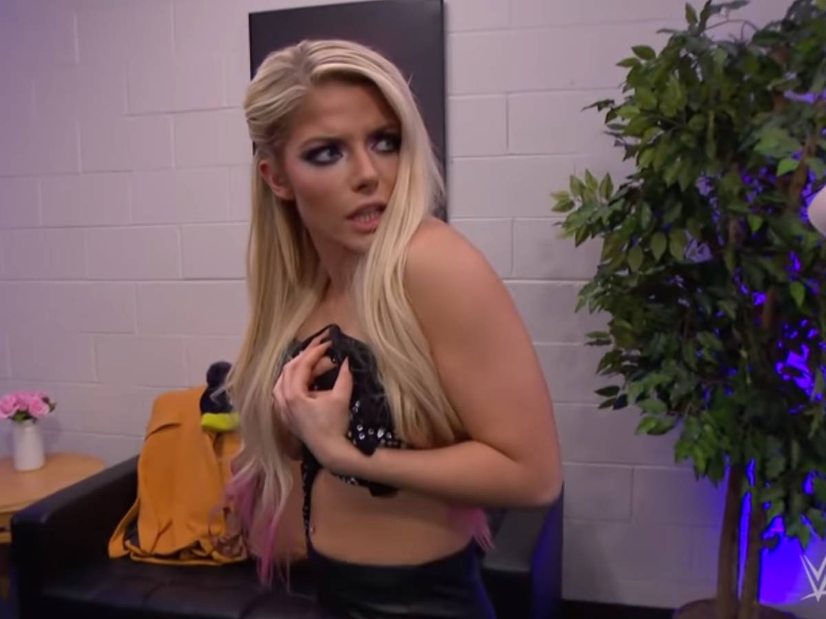 Alexa bliss nackt bilder