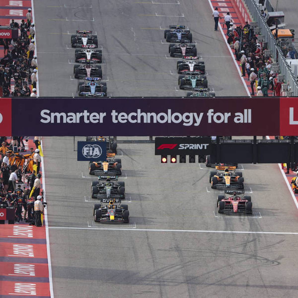 Formel 1 Nur 16 Autos! Austin-Startaufstellung in Sparversion