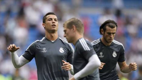 Cristiano Ronaldo, Toni Kroos und Gareth Bale von Real Madrid beim Aufwärmen