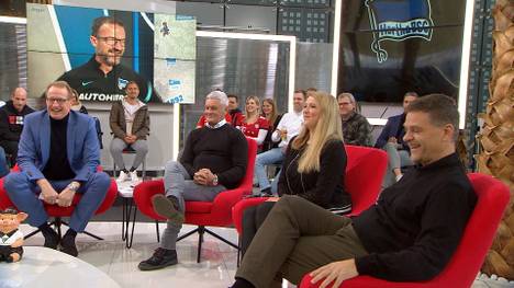 Die beiden Berliner Manager scherzen über Überschneidungen in ihrer täglichen Arbeit. Ruhnert und Bobic machen klar, dass sie sich trotz der Berliner Rivalität gut verstehen.