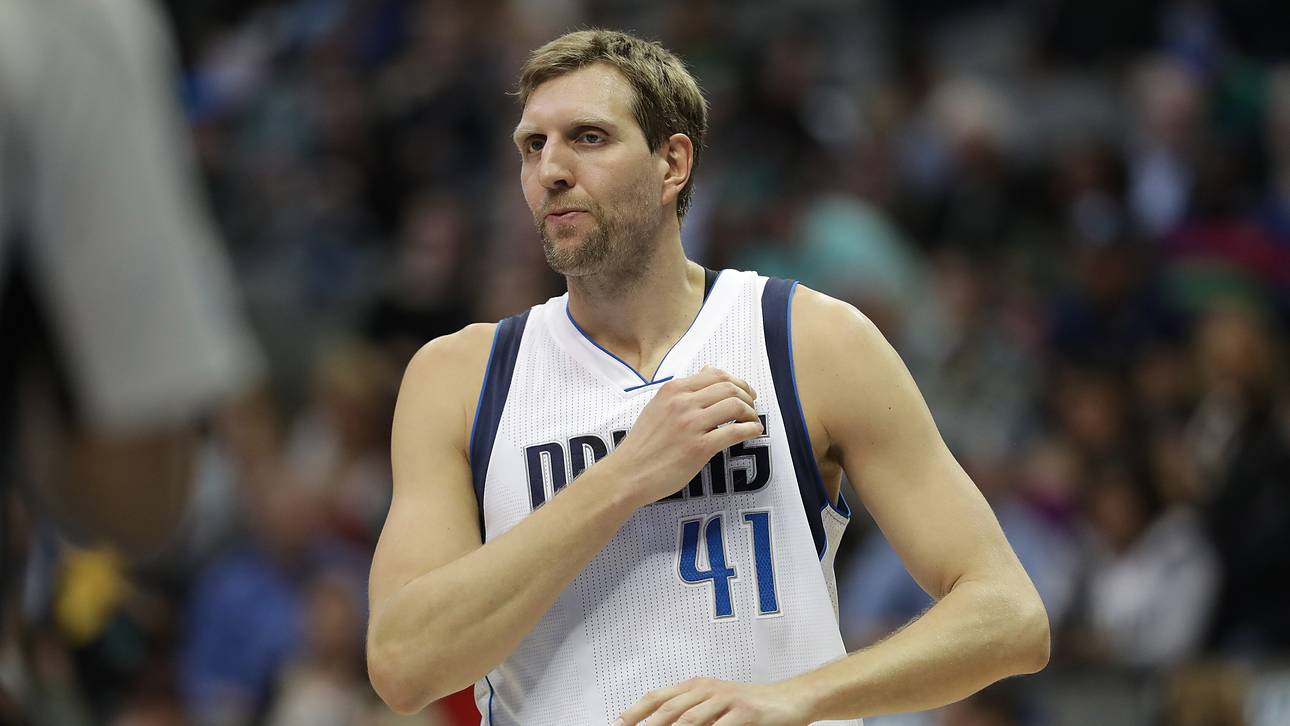 Nowitzki drückt Kickers die Daumen