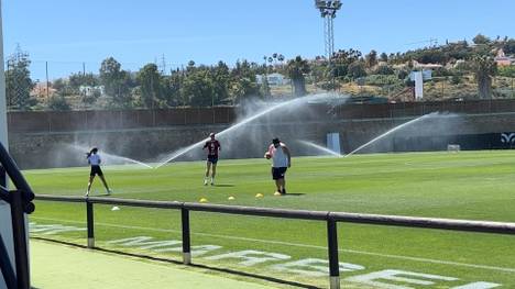 Vor 12 Tagen machte Erling Haaland sein letztes Spiel für Borussia Dortmund. Nach einem Kurz-Urlaub trainiert der Stürmer schon für seinen künftigen Klub Manchester City in Marbella. 