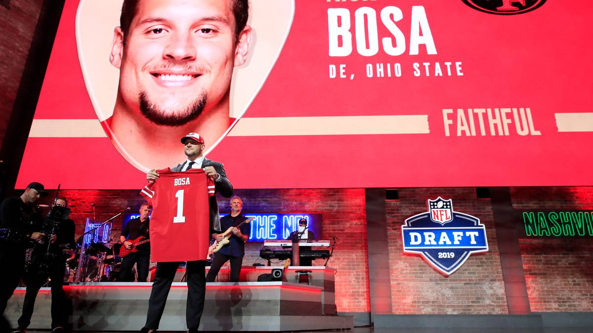 Pick Nr. 2 - NICK BOSA (Defensive End, Ohio State) - San Francisco 49ers: Trotz der Verpflichtung von Dee Ford brauchen die 49ers weitere starke Pass Rusher - auch, weil Coach Shanahan diese Position als zweitwichtigste hinter dem Quarterback sieht