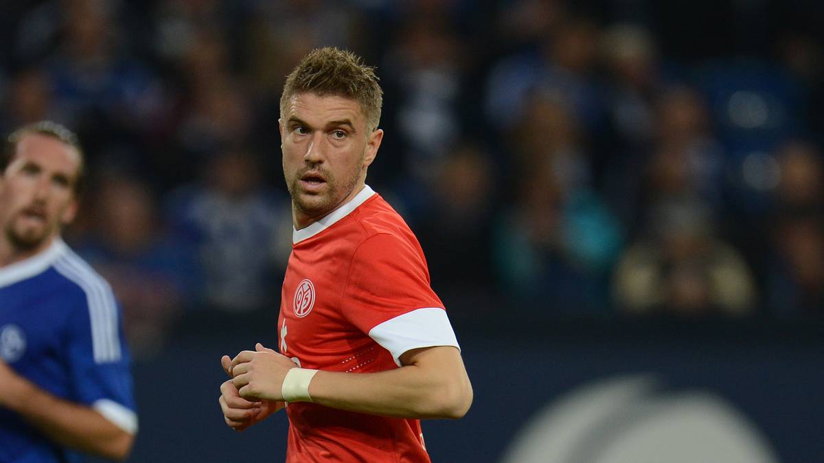 IVAN KLASNIC (STURM): Im Gegensatz zu Butt schon immer ein Stürmer gewesen. Stieg mit St. Pauli 2001 in die Bundesliga auf, wechselte dann aber zu Werder und holte mit den Bremern drei Jahre später sogar das Double