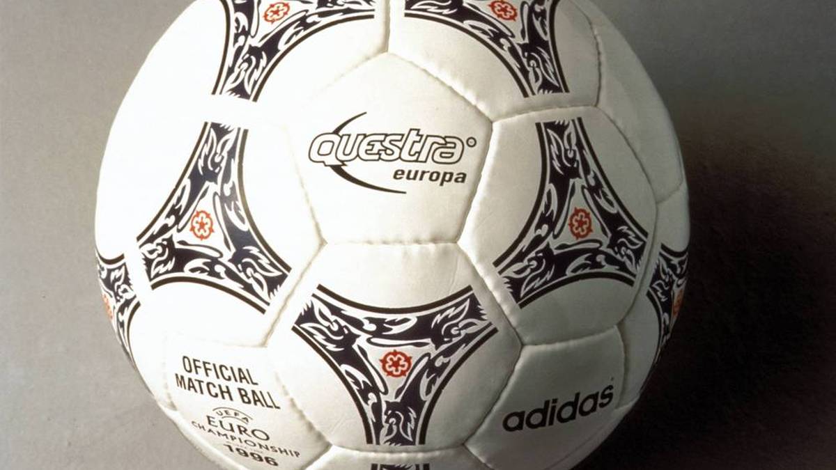"Questra Europa", der offizielle Spielball der EM 1996 in England, war das erste EM-Spielgerät mit Farbmuster und eine Variante des Questra, der bei der WM 1994 in den USA zum Einsatz gekommen war. Das Design stellte die Three Lions mit einer roten Rose in der Mitte dar.