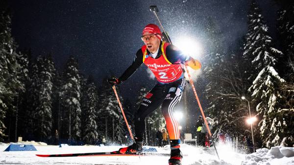 Biathlon-Staffel trotz Doppel-Ausfall auf dem Podium