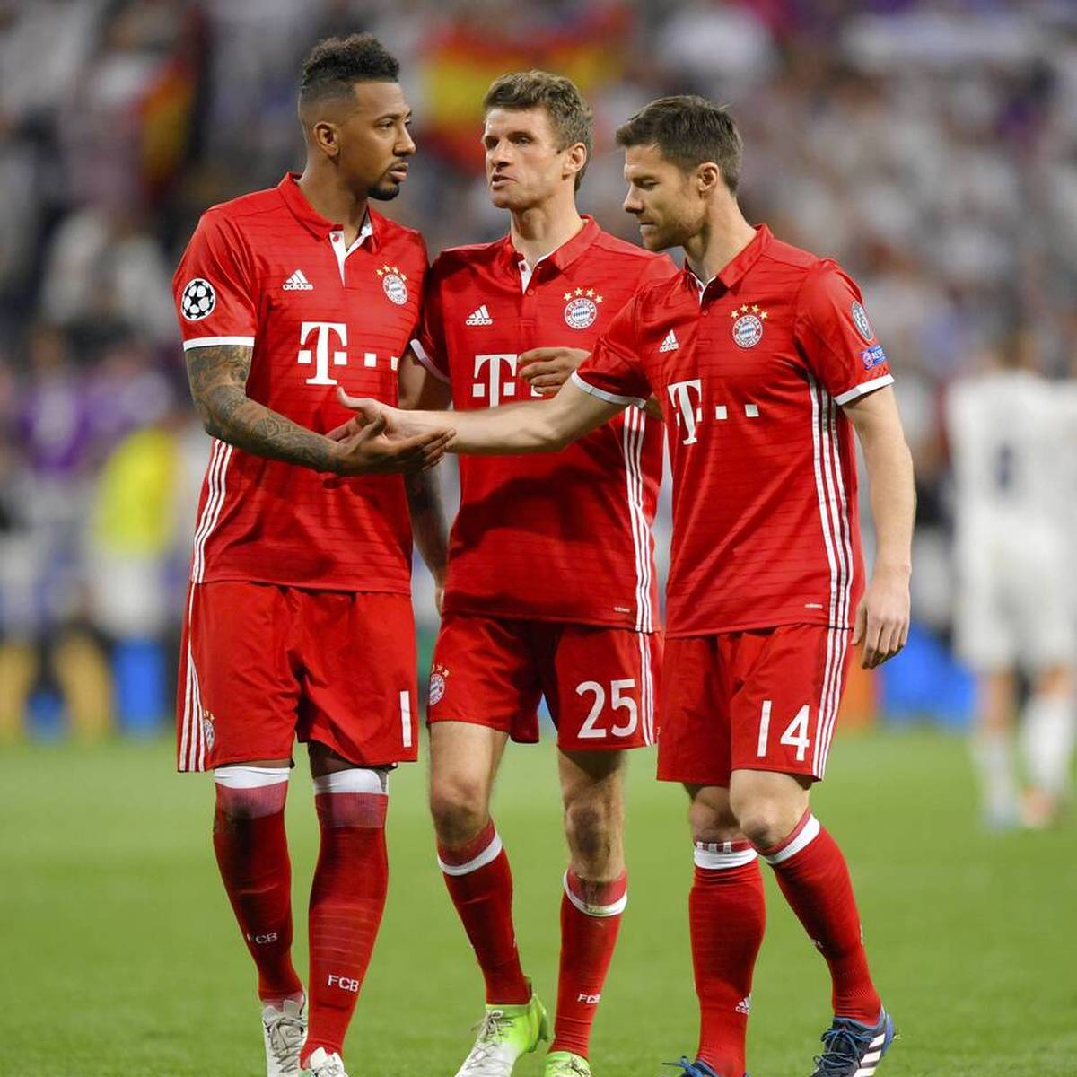 Jérôme Boateng freut sich über die Rückkehr von Xabi Alonso in die Bundesliga. Der Ex-Nationalspieler spricht bei SPORT1 über den Wechsel des Spaniers zu Bayer Leverkusen, mit dem er drei Jahre beim FC Bayern zusammenspielte.