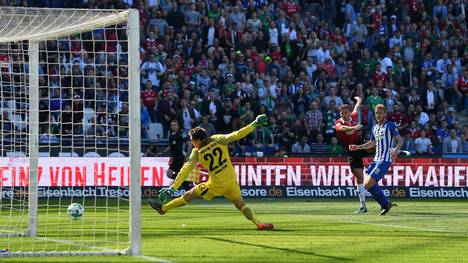 Niclas Füllkrug erzielte das dritte Tor für Hannover 96 gegen Hertha BSC 