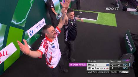 Neun-Darter geworfen, Spiel verloren: Dieses bittere Schicksal ereilt auch Damon Heta, der nach seinem perfekten Leg gegen Luke Woodhouse am Ende den Kürzeren zieht.