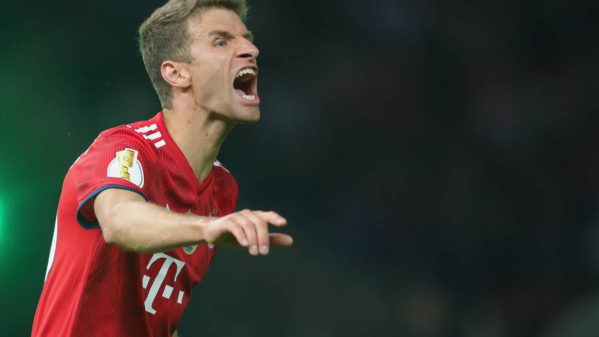 THOMAS MÜLLER: Hätte sich den Saisonausklang mit dem FC Bayern anders vorgestellt. Kommt umso motivierter ins Trainingslager. Ist ein Turnier-Spieler und Löw-Liebling. WM-TAUGLICHKEIT: 85 %