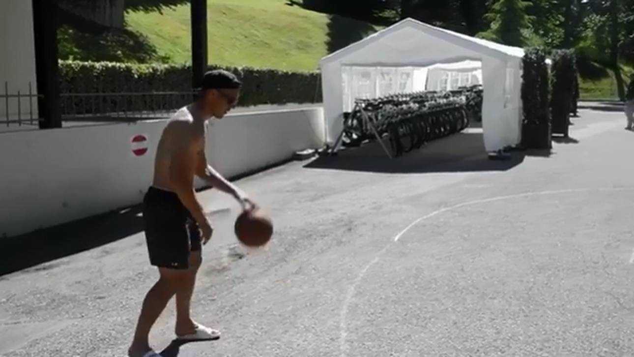 Podolski-Bewerbung bei RheinStars Köln