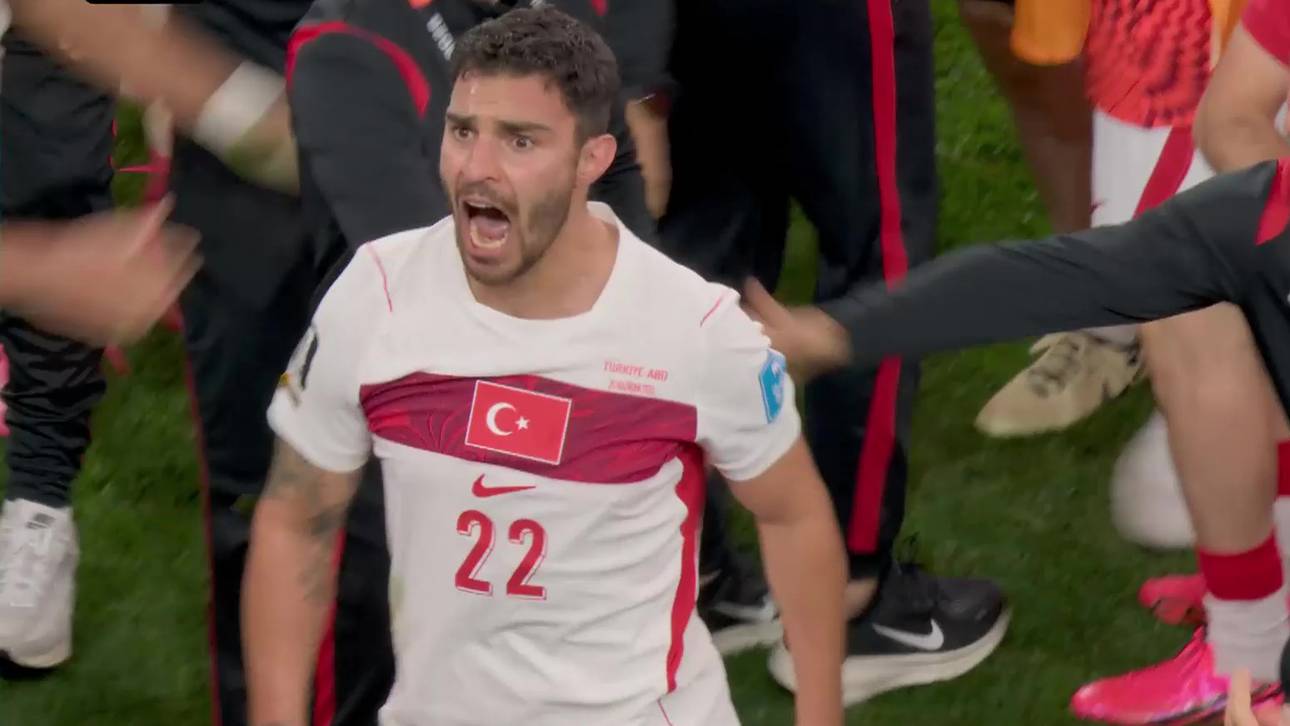 Abgang mit Knall! Last-Minute-Ekstase bei der Türkei